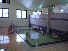 温湯温泉共同湯 鶴の湯 内風呂