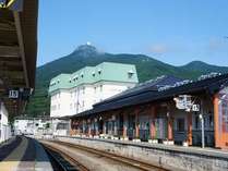 当館は大湊駅徒歩0分!恐山や釜臥山展望台など観光の拠点に最適です。 ホテル フォルクローロ大湊 プランをみる
