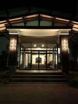 夜の玄関 薬師館 プランをみる