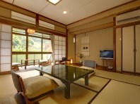 部屋の一例 8畳＋次の間